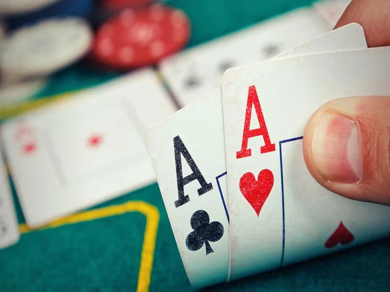 Giật thưởng King cuối trong Texas Hold’em Tối Thượng